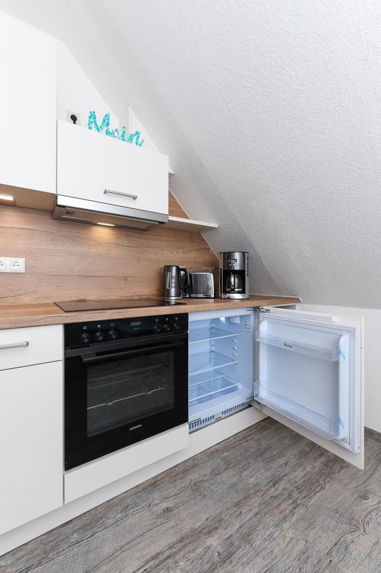 Ferienwohnungen Im Haus Strandkorb Bensersiel Esterno foto