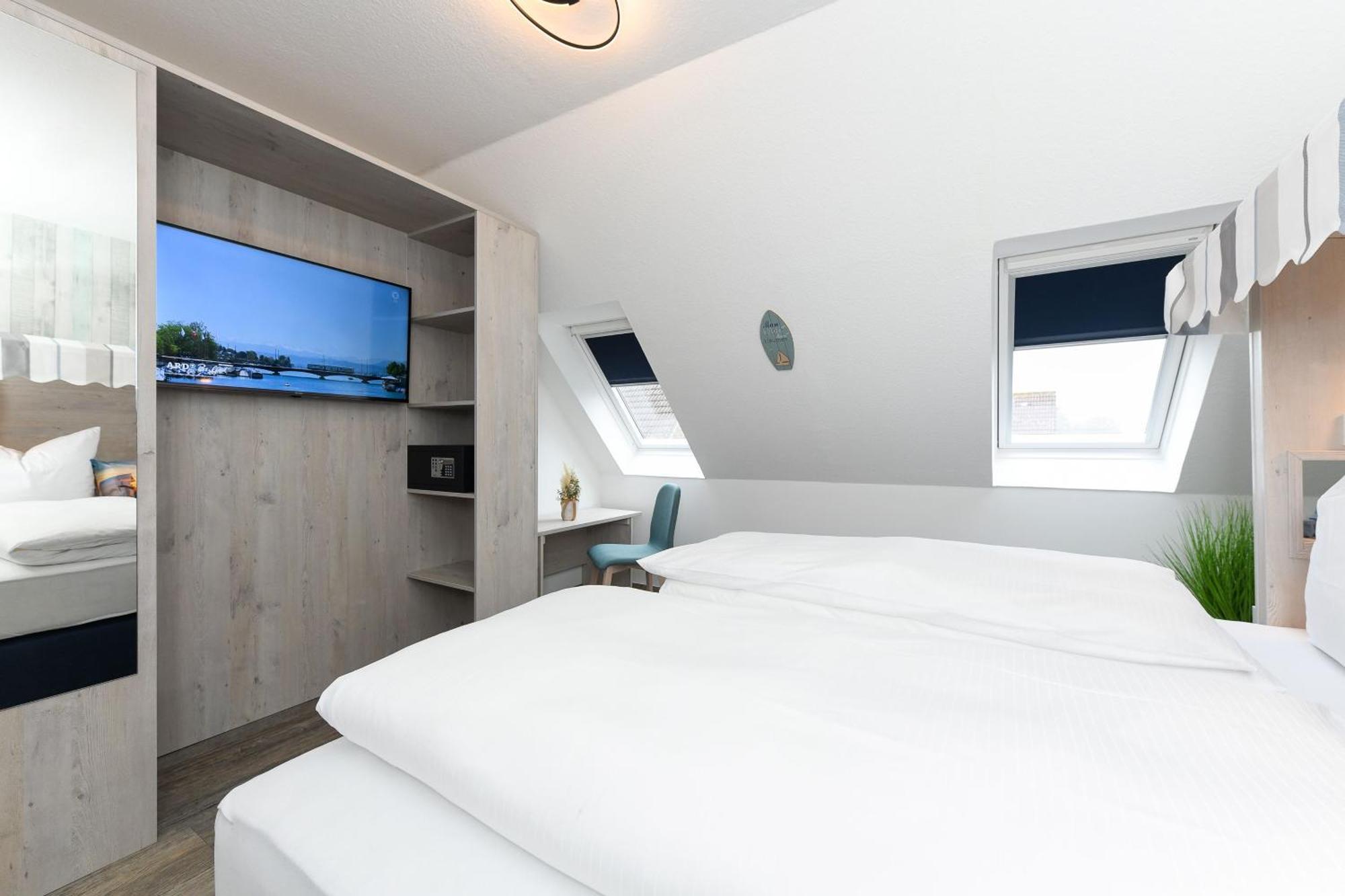 Ferienwohnungen Im Haus Strandkorb Bensersiel Esterno foto
